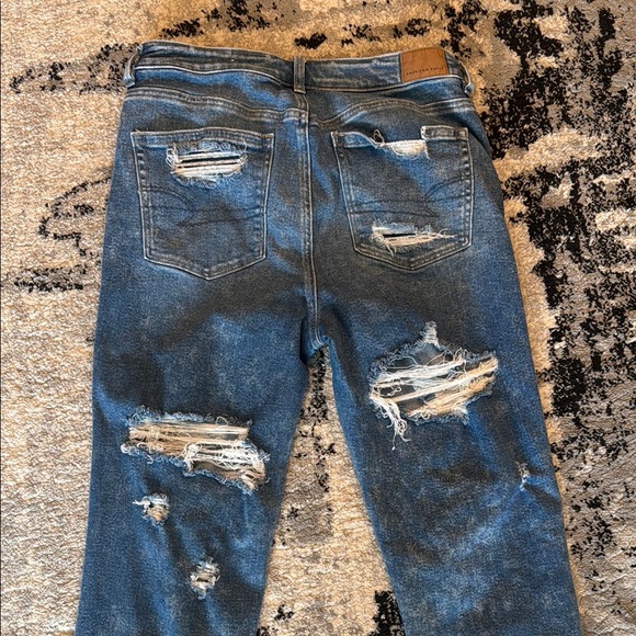 🛍️American Eagle Distressed Blue Jeans - Picture 9 of 9